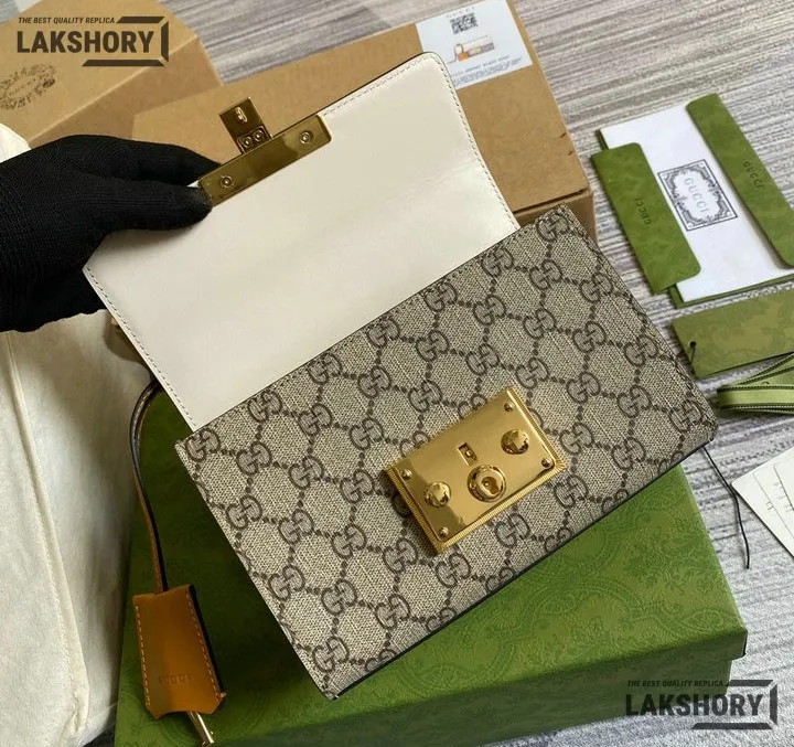 Gucci 1:1 Mirror Replica GG Supreme Small Padlock Shoulder Bag 20CM/7.9IN Gucci Replica Padlock Bags Gucci 1:1 Mirror Replica GG Supreme Small Padlock Shoulder Bag 20CM/7.9IN Gucci Replica Padlock Bags