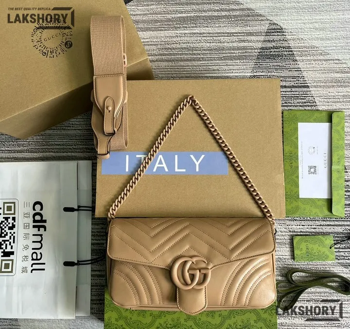 Gucci 1:1 Mirror Replica Matelasse GG Marmont 2.0 Monochrome Bag 26.5CM/10.4IN Gucci Replica Marmont Bags Gucci 1:1 Mirror Replica Matelasse GG Marmont 2.0 Monochrome Bag 26.5CM/10.4IN Gucci Replica Marmont Bags