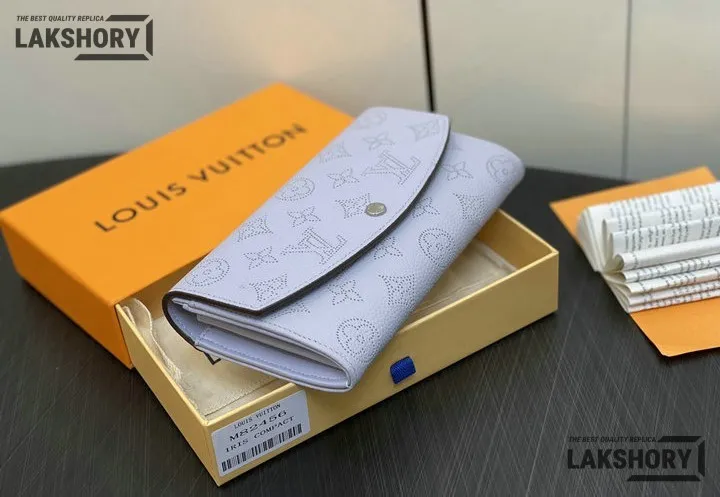 Louis Vuitton 1:1 Mirror Replica Mahina Iris Wallet NM 19CM/7.5IN Louis Vuitton Replica Wallets Louis Vuitton 1:1 Mirror Replica Mahina Iris Wallet NM 19CM/7.5IN Louis Vuitton Replica Wallets