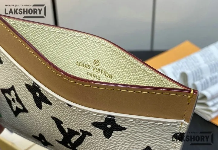 Louis Vuitton 1:1 Mirror Replica LV Tyler The Creator Multiple Wallet Craggy 7CM/2.8IN Louis Vuitton Replica Wallets Louis Vuitton 1:1 Mirror Replica LV Tyler The Creator Multiple Wallet Craggy 7CM/2.8IN Louis Vuitton Replica Wallets