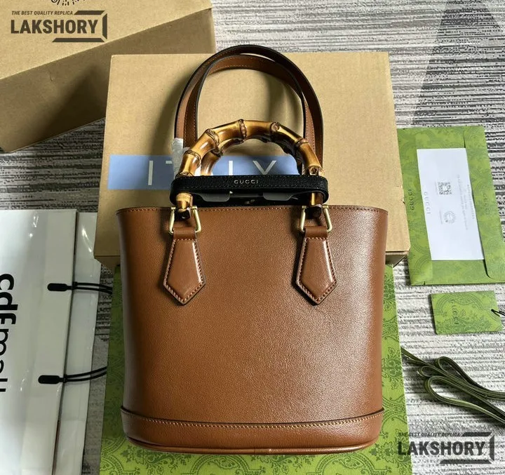 Gucci 1:1 Mirror Replica Diana Bamboo Handle Tote Bag 22CM/8.7IN Gucci Replica Bamboo Bags Gucci 1:1 Mirror Replica Diana Bamboo Handle Tote Bag 22CM/8.7IN Gucci Replica Bamboo Bags