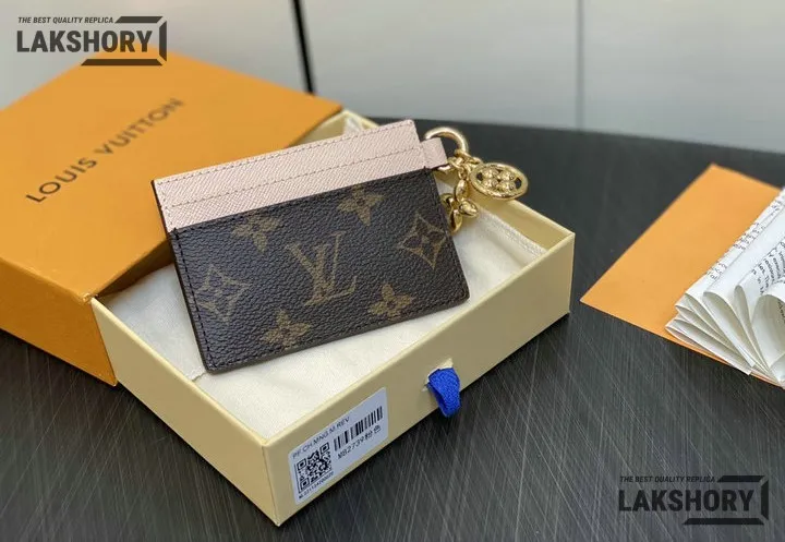 Louis Vuitton 1:1 Mirror Replica Monogram LV Charms Card Holder 7CM/2.8IN Louis Vuitton Replica Wallets Louis Vuitton 1:1 Mirror Replica Monogram LV Charms Card Holder 7CM/2.8IN Louis Vuitton Replica Wallets