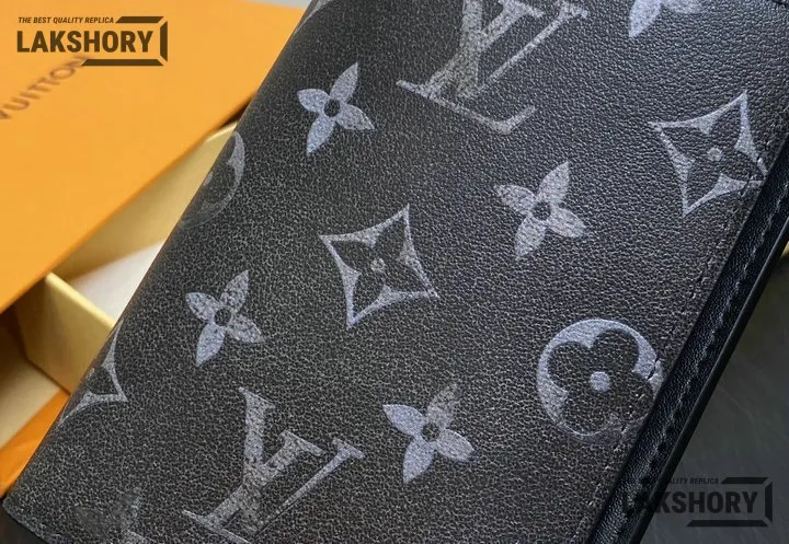 Louis Vuitton 1:1 Mirror Replica Passport Cover Monogram Canvas Black 14CM/5.5IN Louis Vuitton Replica Wallets Louis Vuitton 1:1 Mirror Replica Passport Cover Monogram Canvas Black 14CM/5.5IN Louis Vuitton Replica Wallets