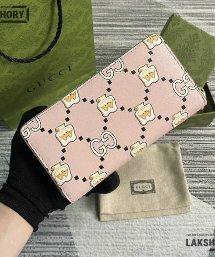 Gucci 1:1 Mirror Replica Animal Print X PIKARAR Zip Around Wallet 19CM/7.5IN Gucci Replica Wallets