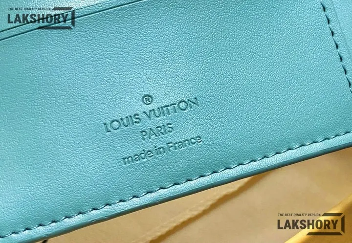 Louis Vuitton 1:1 Mirror Replica Multiple Wallet Taurillon Monogram 11CM/4.3IN Louis Vuitton Replica Wallets Louis Vuitton 1:1 Mirror Replica Multiple Wallet Taurillon Monogram 11CM/4.3IN Louis Vuitton Replica Wallets