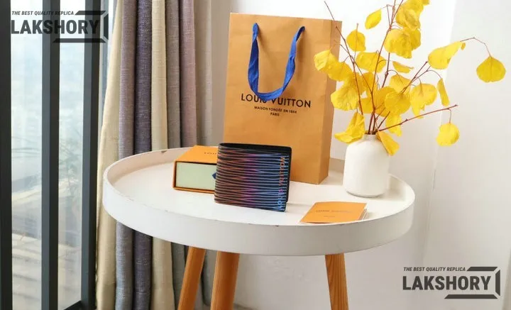 Louis Vuitton 1:1 Mirror Replica Slender Wallet Gradient Electric Sun 11CM/4.3IN Louis Vuitton Replica Wallets Louis Vuitton 1:1 Mirror Replica Slender Wallet Gradient Electric Sun 11CM/4.3IN Louis Vuitton Replica Wallets