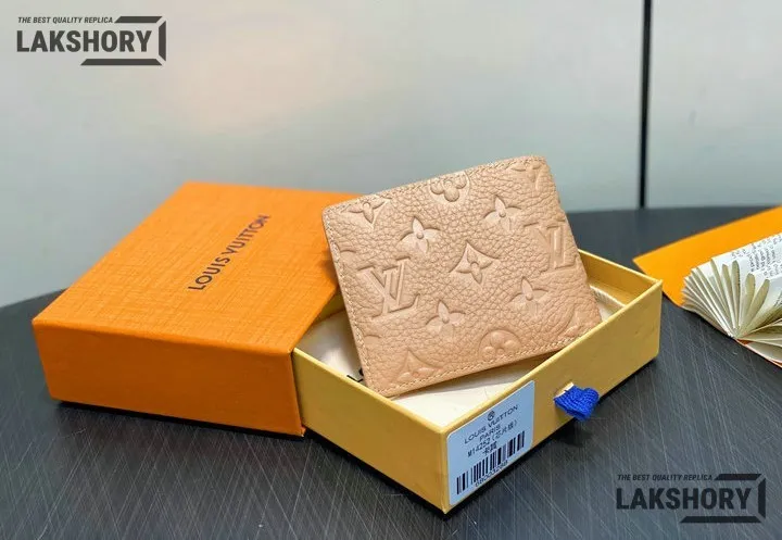 Louis Vuitton 1:1 Mirror Replica Multiple Wallet Taurillon Monogram 11CM/4.3IN Louis Vuitton Replica Wallets Louis Vuitton 1:1 Mirror Replica Multiple Wallet Taurillon Monogram 11CM/4.3IN Louis Vuitton Replica Wallets