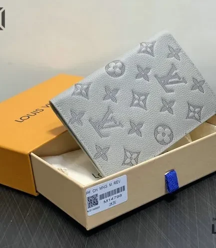 Louis Vuitton 1:1 Mirror Replica Passport Cover Monogram Shadow 14CM/5.5IN Louis Vuitton Replica Wallets
