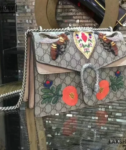 Gucci 1:1 Mirror Replica Dionysus City Bee Embroidered GG Supreme 30CM/11.8IN Gucci Replica Dionysus Bags