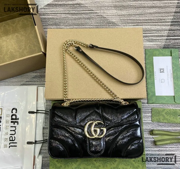 Gucci 1:1 Mirror Replica Patent Matelasse GG Marmont Black 26CM/10.2IN Gucci Replica Marmont Bags Gucci 1:1 Mirror Replica Patent Matelasse GG Marmont Black 26CM/10.2IN Gucci Replica Marmont Bags