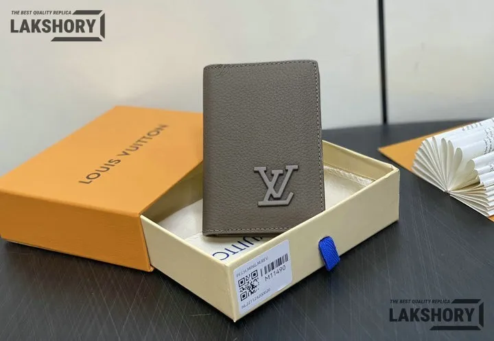 Louis Vuitton 1:1 Mirror Replica Pocket Organizer LV Aerogram 8CM/3.1IN Louis Vuitton Replica Wallets Louis Vuitton 1:1 Mirror Replica Pocket Organizer LV Aerogram 8CM/3.1IN Louis Vuitton Replica Wallets
