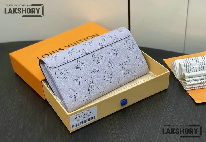 Louis Vuitton 1:1 Mirror Replica Mahina Iris Wallet NM 19CM/7.5IN Louis Vuitton Replica Wallets Louis Vuitton 1:1 Mirror Replica Mahina Iris Wallet NM 19CM/7.5IN Louis Vuitton Replica Wallets