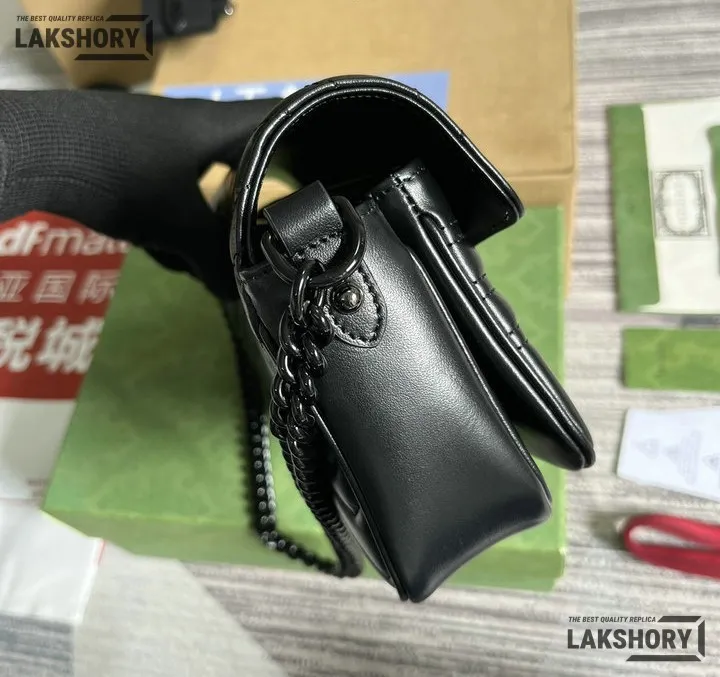Gucci 1:1 Mirror Replica Matelasse GG Marmont 2.0 Monochrome Bag 26.5CM/10.4IN Gucci Replica Marmont Bags Gucci 1:1 Mirror Replica Matelasse GG Marmont 2.0 Monochrome Bag 26.5CM/10.4IN Gucci Replica Marmont Bags