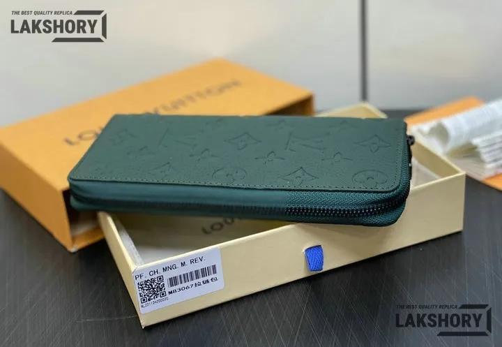 Louis Vuitton 1:1 Mirror Replica Taurillon Monogram Zippy Vertical Wallet 20CM/7.9IN Louis Vuitton Replica Wallets Louis Vuitton 1:1 Mirror Replica Taurillon Monogram Zippy Vertical Wallet 20CM/7.9IN Louis Vuitton Replica Wallets