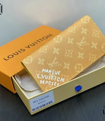 Louis Vuitton 1:1 Mirror Replica Brazza Wallet Yellow 19CM/7.5IN Louis Vuitton Replica Wallets