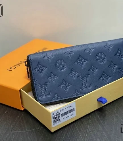 Louis Vuitton 1:1 Mirror Replica Zippy Wallet Horizontal Monogram Shadow 20CM/7.9IN Louis Vuitton Replica Wallets
