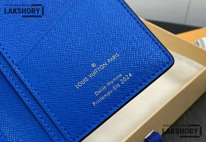 Louis Vuitton 1:1 Mirror Replica Portefeuille Brazza Long Wallet 19CM/7.5IN Louis Vuitton Replica Wallets Louis Vuitton 1:1 Mirror Replica Portefeuille Brazza Long Wallet 19CM/7.5IN Louis Vuitton Replica Wallets