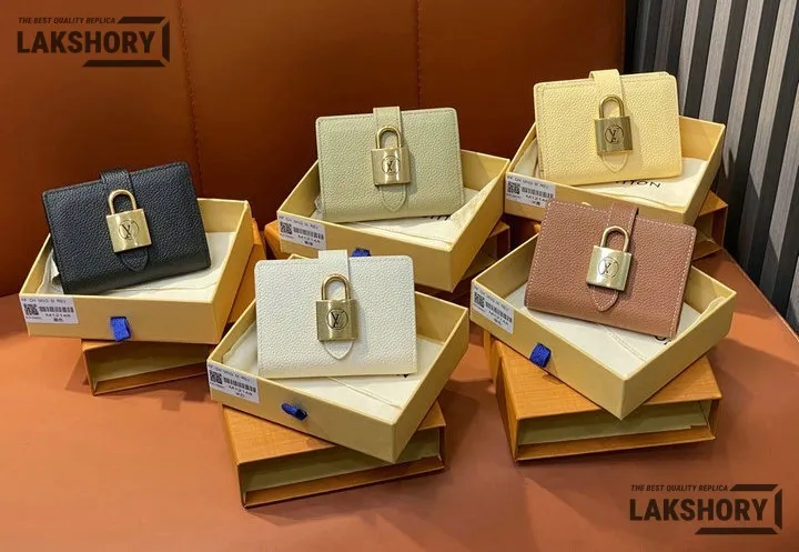 Louis Vuitton 1:1 Mirror Replica Low Key Compact Wallet Low Key 11CM/4.3IN Louis Vuitton Replica Wallets Louis Vuitton 1:1 Mirror Replica Low Key Compact Wallet Low Key 11CM/4.3IN Louis Vuitton Replica Wallets