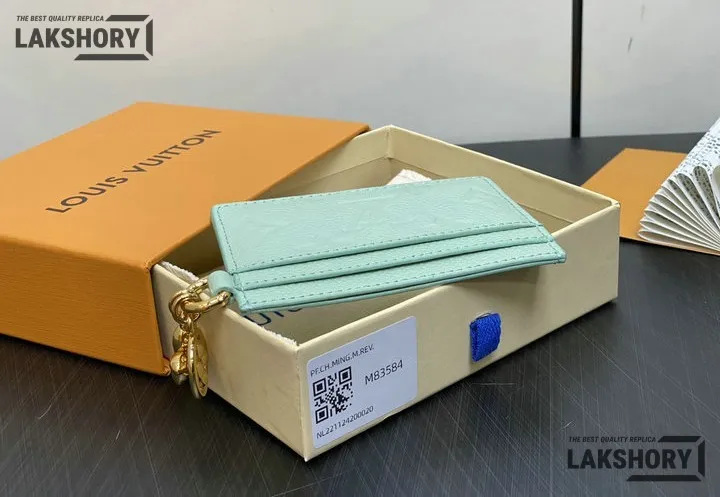 Louis Vuitton 1:1 Mirror Replica LV Charms Card Holder 7CM/2.8IN Louis Vuitton Replica Wallets Louis Vuitton 1:1 Mirror Replica LV Charms Card Holder 7CM/2.8IN Louis Vuitton Replica Wallets