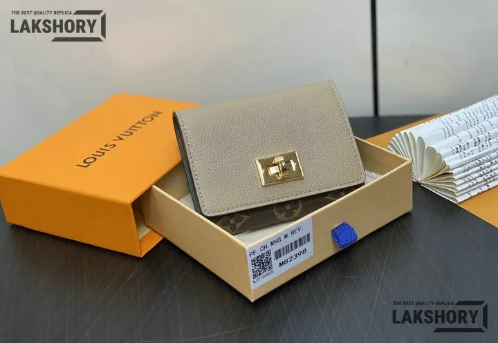 Louis Vuitton 1:1 Mirror Replica Victorine On My Side Wallet High End Leathers 12CM/4.7IN Louis Vuitton Replica Wallets Louis Vuitton 1:1 Mirror Replica Victorine On My Side Wallet High End Leathers 12CM/4.7IN Louis Vuitton Replica Wallets