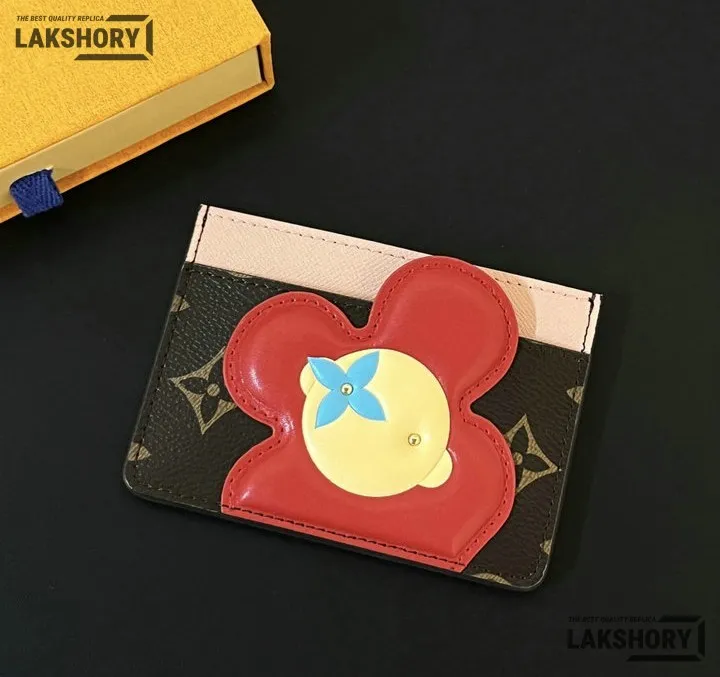 Louis Vuitton 1:1 Mirror Replica Monogram Vivienne Card Holder 7CM/2.8IN Louis Vuitton Replica Wallets Louis Vuitton 1:1 Mirror Replica Monogram Vivienne Card Holder 7CM/2.8IN Louis Vuitton Replica Wallets
