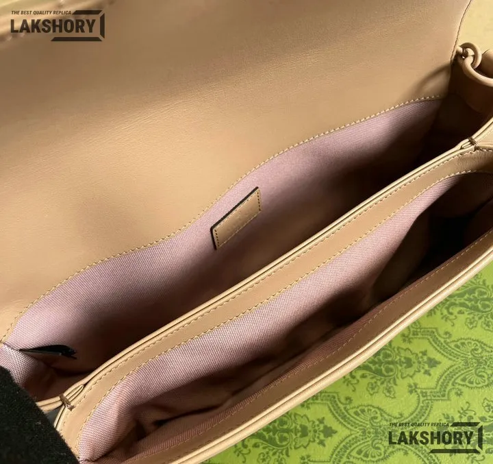 Gucci 1:1 Mirror Replica Matelasse GG Marmont 2.0 Monochrome Bag 26.5CM/10.4IN Gucci Replica Marmont Bags Gucci 1:1 Mirror Replica Matelasse GG Marmont 2.0 Monochrome Bag 26.5CM/10.4IN Gucci Replica Marmont Bags