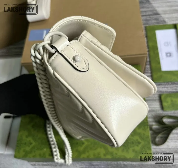 Gucci 1:1 Mirror Replica Matelasse GG Marmont 2.0 Monochrome Bag 26.5CM/10.4IN Gucci Replica Marmont Bags Gucci 1:1 Mirror Replica Matelasse GG Marmont 2.0 Monochrome Bag 26.5CM/10.4IN Gucci Replica Marmont Bags