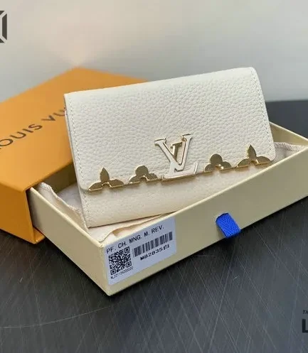 Louis Vuitton 1:1 Mirror Replica Taurillon Embellished Capucines Long Wallet 13.5CM/5.3IN Louis Vuitton Replica Wallets