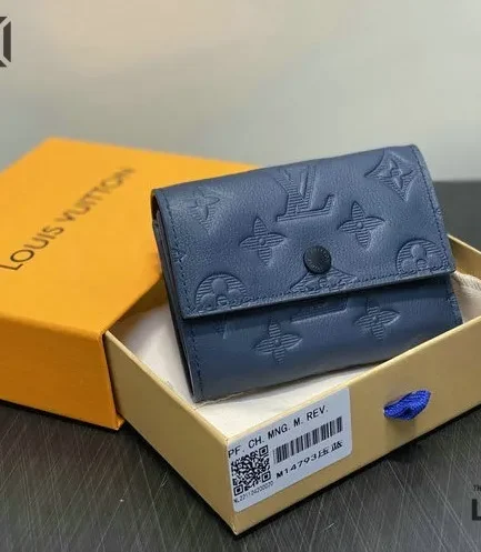 Louis Vuitton 1:1 Mirror Replica Victor Wallet Monogram Shadow 11.5CM/4.5IN Louis Vuitton Replica Wallets