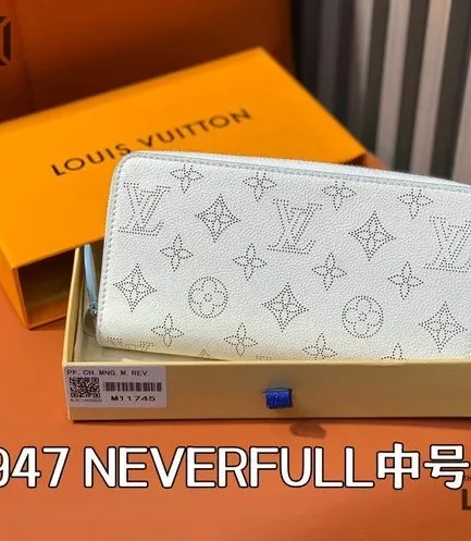 Louis Vuitton 1:1 Mirror Replica Zippy Wallet Mahina Leather White Blue 19.5CM/7.7IN Louis Vuitton Replica Wallets