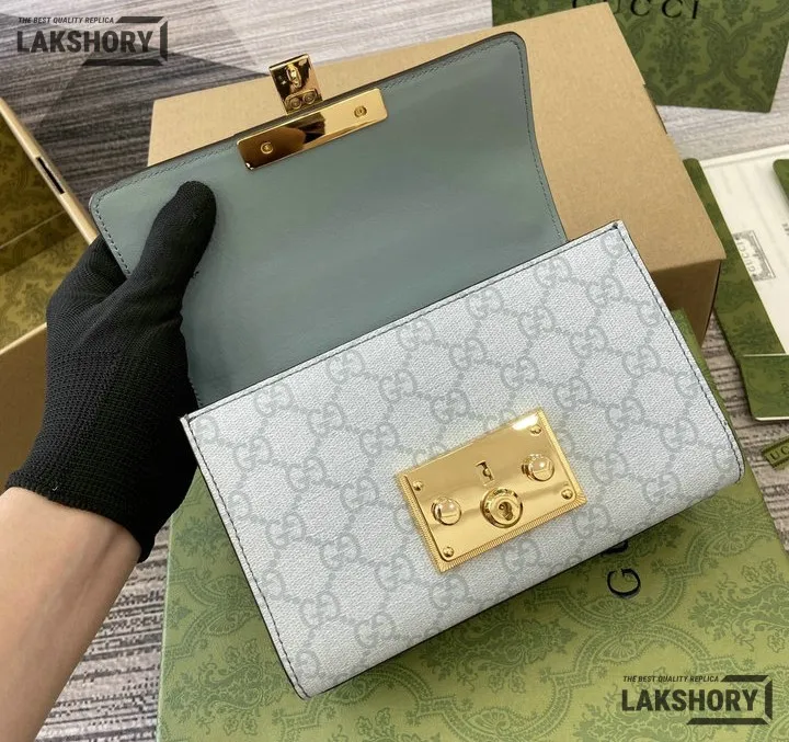 Gucci 1:1 Mirror Replica Padlock GG Supreme Small Shoulder Bag 20CM/7.9IN Gucci Replica Padlock Bags Gucci 1:1 Mirror Replica Padlock GG Supreme Small Shoulder Bag 20CM/7.9IN Gucci Replica Padlock Bags